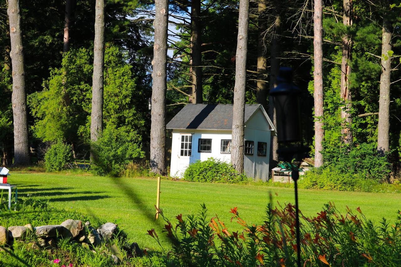 Mill Pond Inn Northport Bagian luar foto